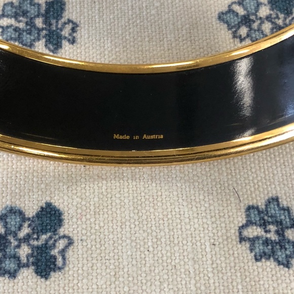 Authentic mid size Hermès bangle - Picture 4 of 4